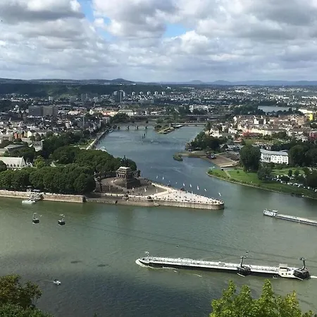 Prázdninový dům 5-sterren Vakantiehuis Susi Rieden (Mayen-Koblenz)